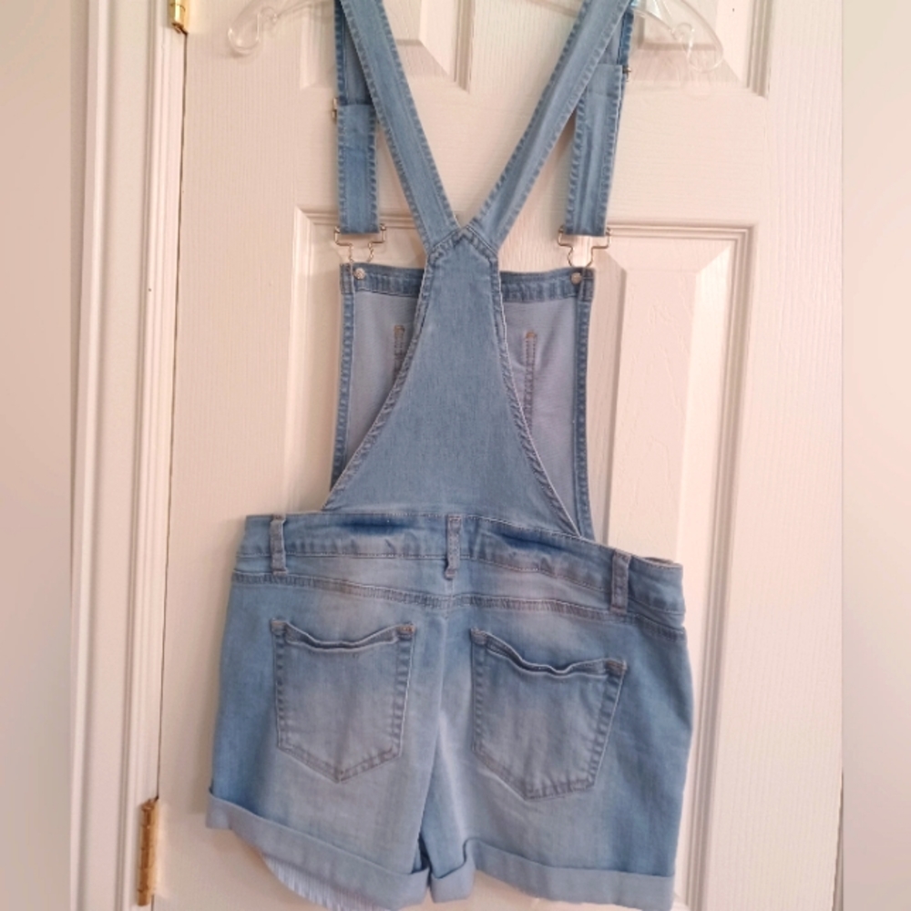 Jean Short Overalls - Picture 7 of 9
